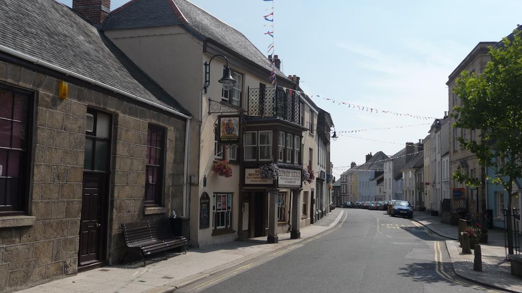 Kings Arms Hotel Penryn Eksteriør billede